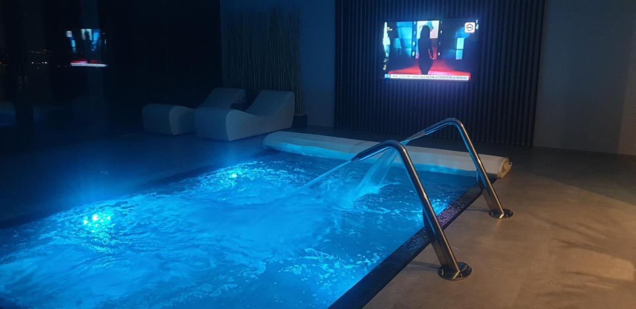 Sunset Suite Spa Staffolo Exterior foto